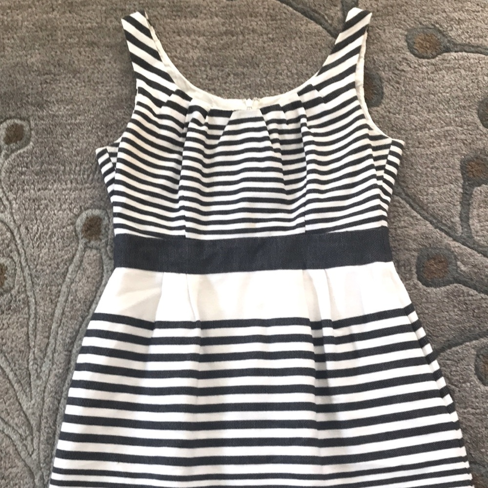Banana Republic strip dress